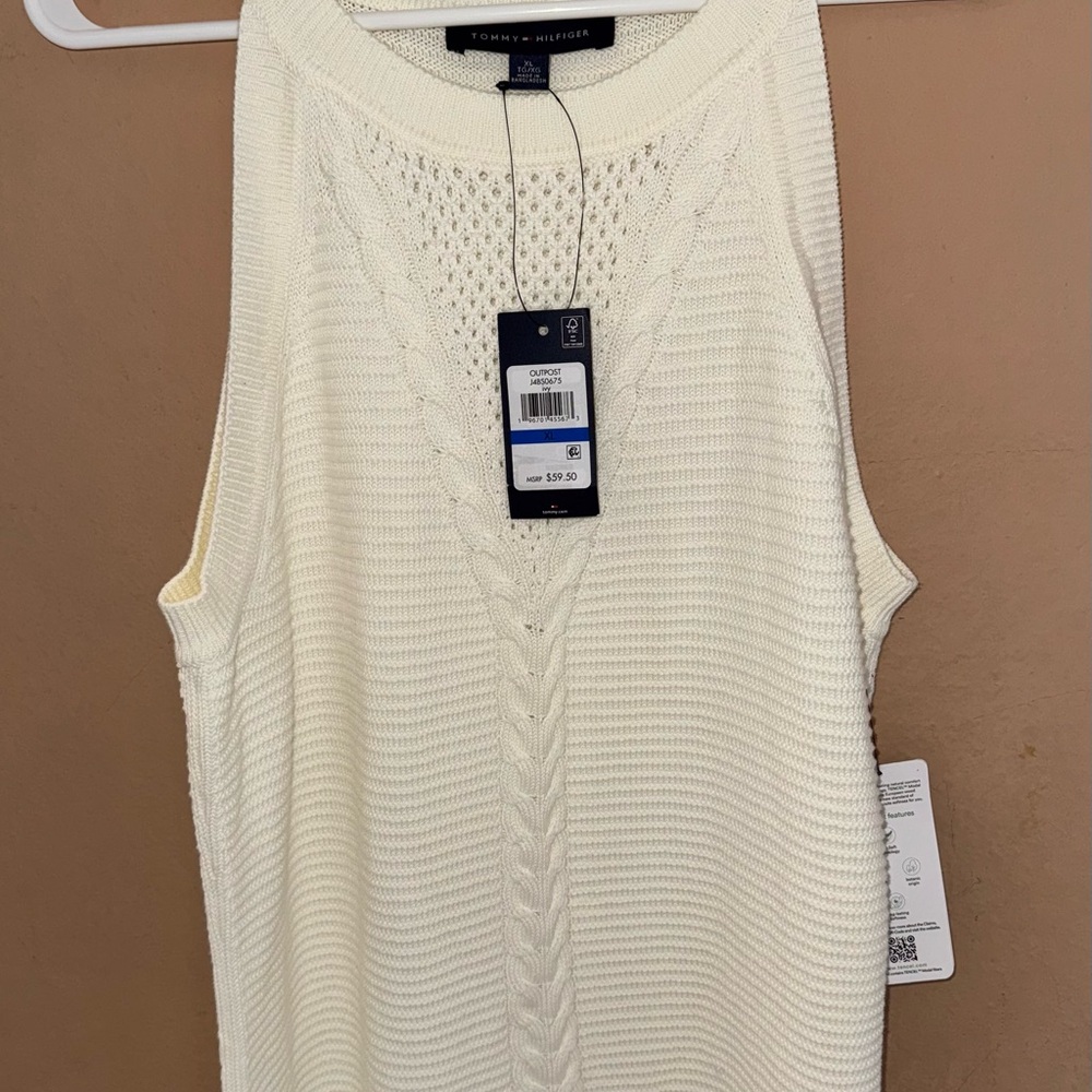 Tommy Hilfiger White Tank Top with Textured Knit and Relaxed Fit